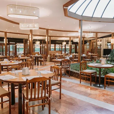 Club Tuana אתר נופש פאטהיה