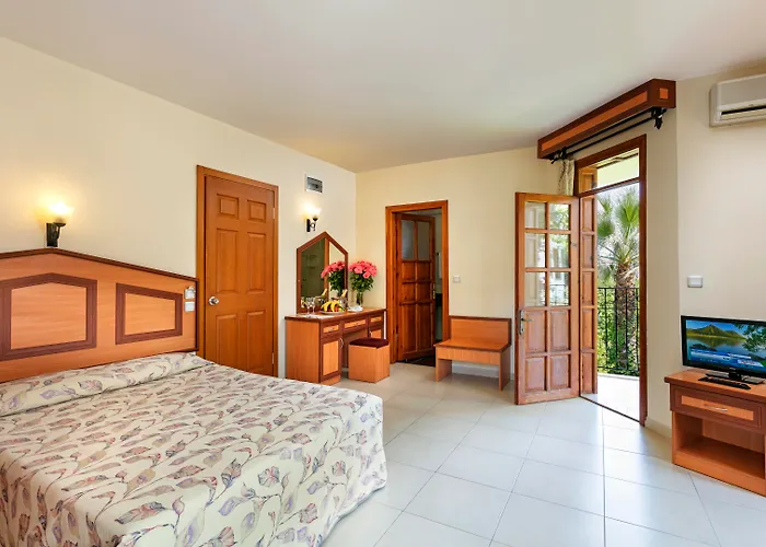 Resort Club Tuana
