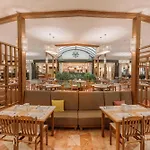 Club Tuana Üdülőközpont 5*