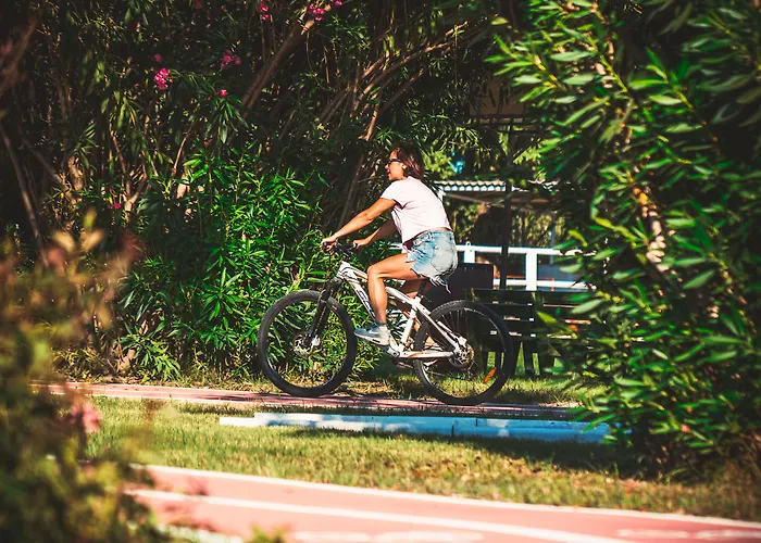 俱乐部图阿娜费特希耶全包酒店 度假村