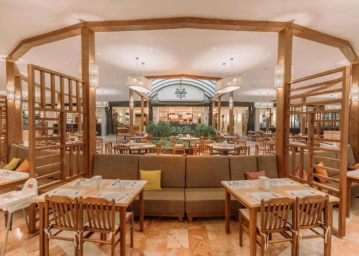 俱乐部图阿娜费特希耶全包酒店 度假村 5*