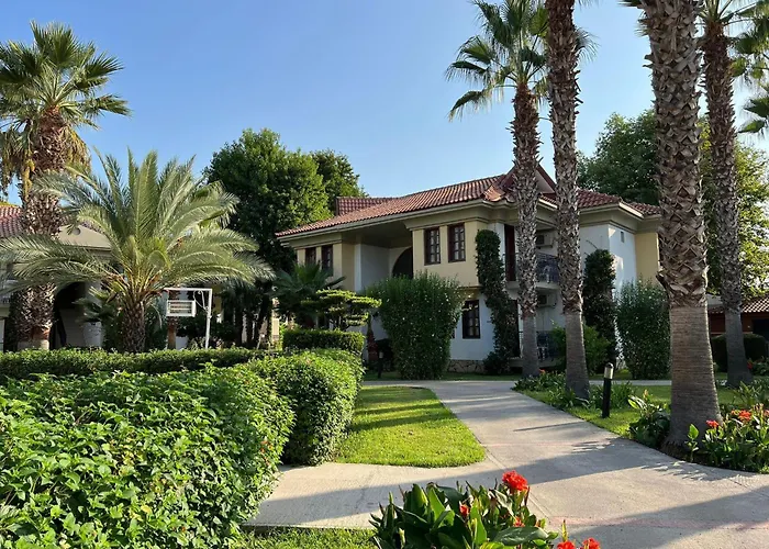 אתר נופש Club Tuana