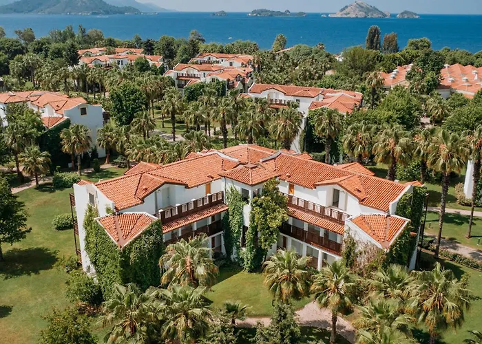 Club Tuana Курортный комплекс 5*