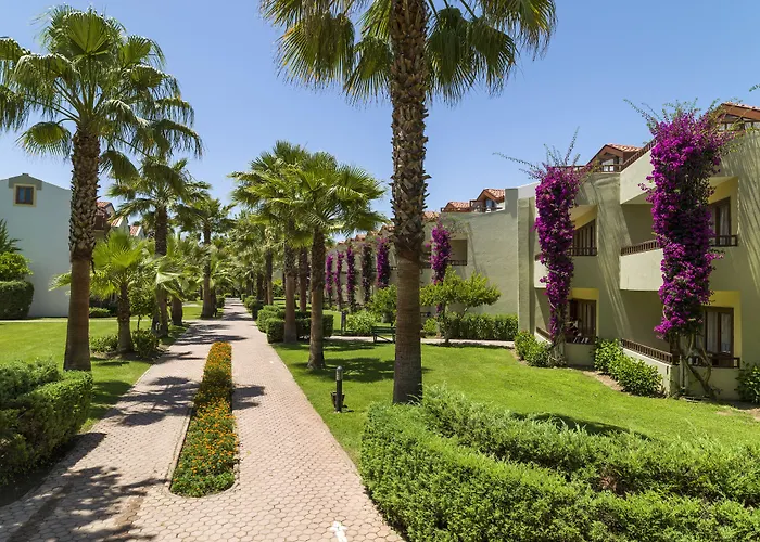 אתר נופש Club Tuana 5*